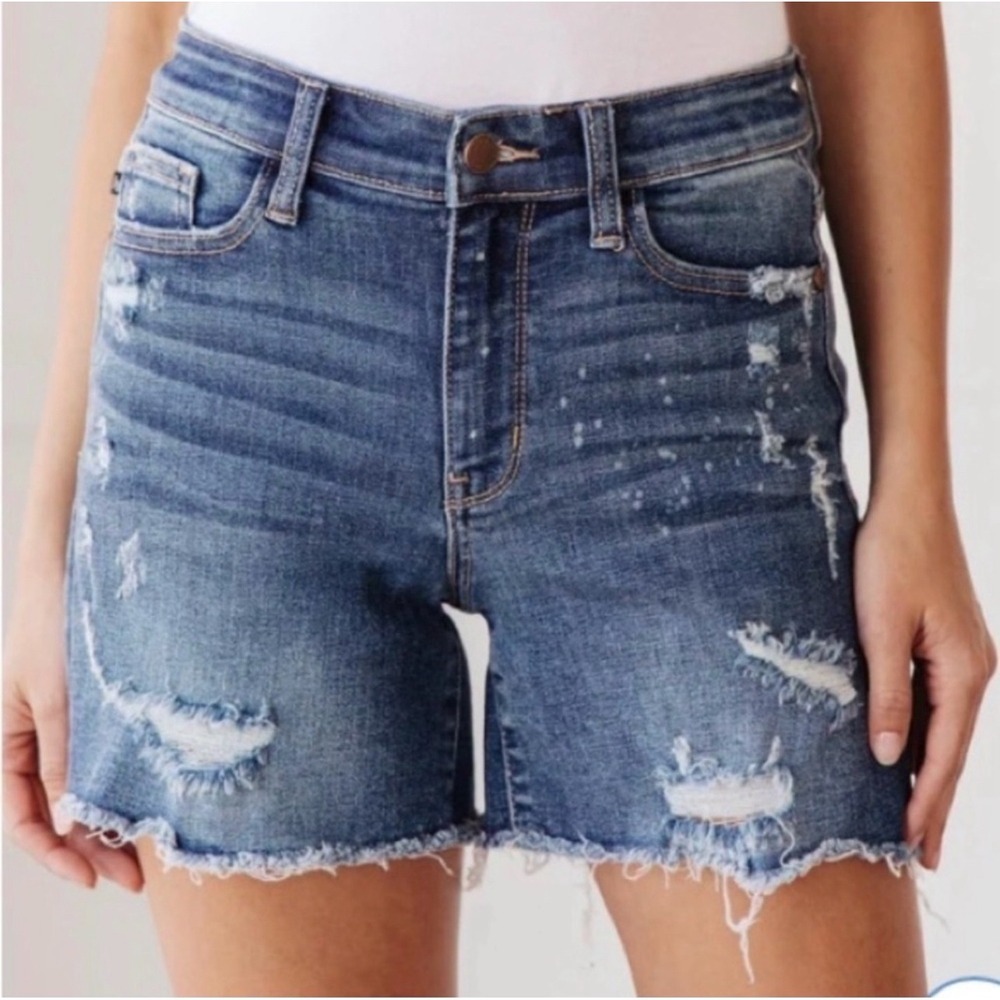 Judy‎ Blue Beach Splash  Distressed Paint Splatter Denim Shorts Raw Hem 2XL